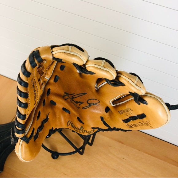 Rawlings RBG224BFR Ken Griffey Jr. Leather 11” Right Hand Thrower Baseball Glove - Picture 10 of 15